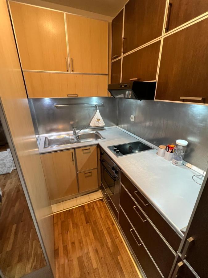Sad Apartman Nis Luaran gambar