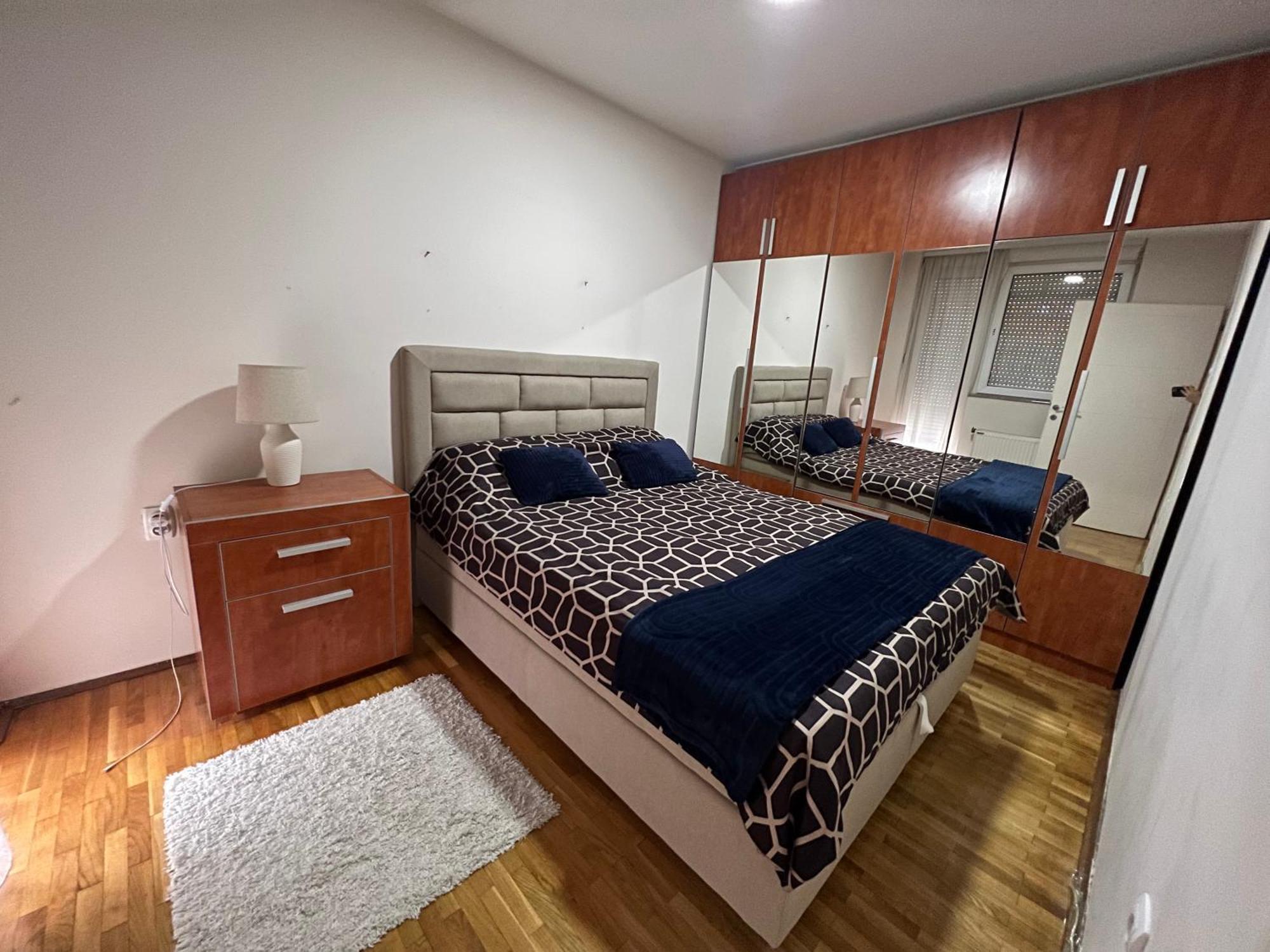 Sad Apartman Nis Luaran gambar
