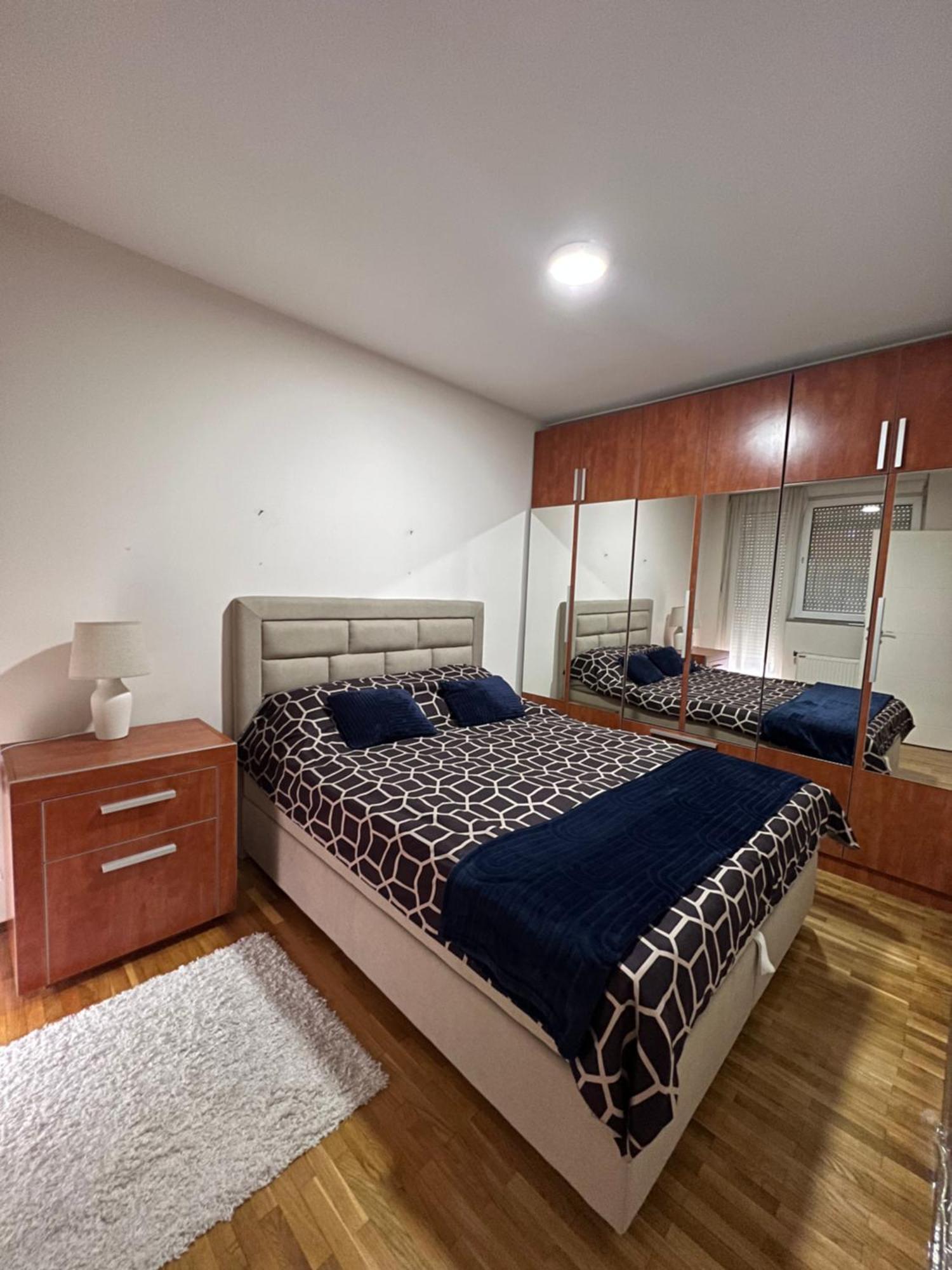 Sad Apartman Nis Luaran gambar